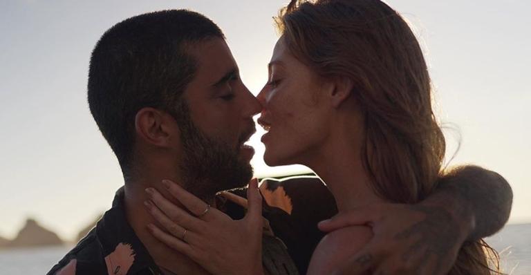 Pedro Scooby procura casa para morar junto com a namorada, Cintia Dicker, em Portugal