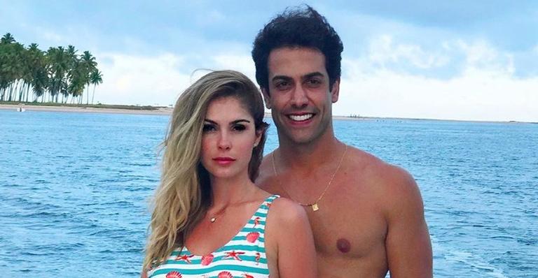 Depois de se casar em transmissão ao vivo, Bárbara Evans compartilha clique da cerimônia