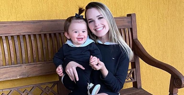Thaeme Mariôto publica fotos do ensaio atrasado do aniversário de 1 ano de Liz e encanta a web