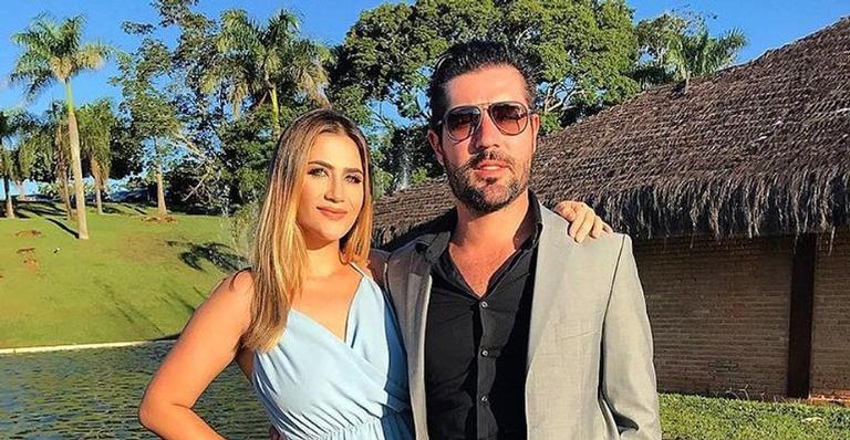 Após separação de Jéssica Costa, Sandro Pedroso surge ao lado do ex-sogro, Leonardo