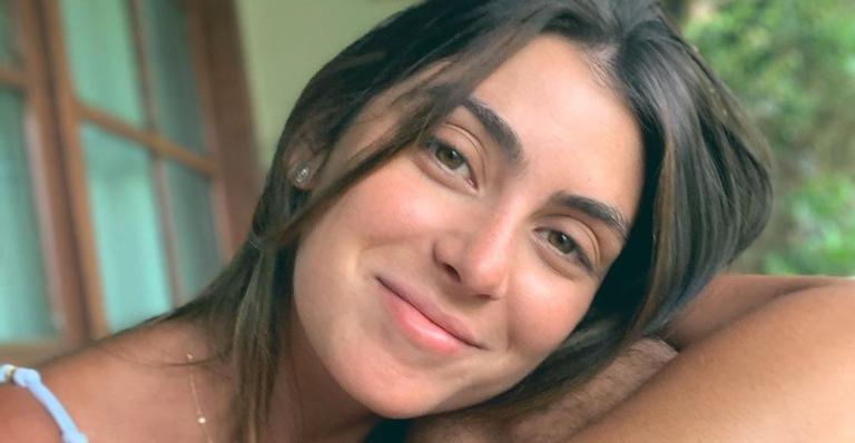 Durante quarentena, Mariana Uhlmann começa a praticar yoga: ”Me faz ter paciência”