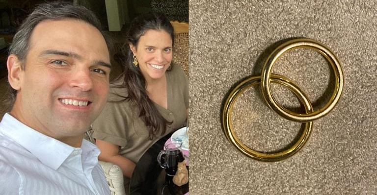Comemorando 20 anos de casamento, Tadeu Schmidt revela que guardou as alianças no início da pandemia
