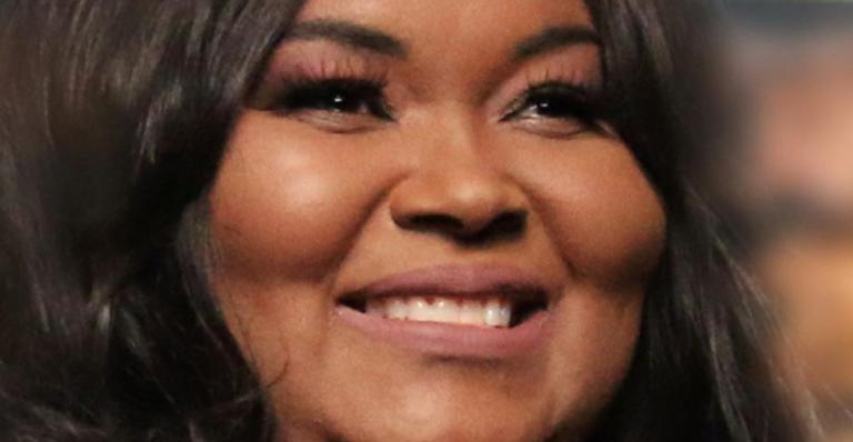 Cantora gospel Fabiana Anastácio morre após complicações do coronavírus