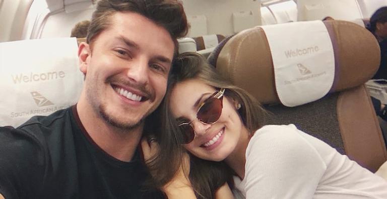 Camila Queiroz fala sobre a quarentena ao lado do marido Klebber Toledo