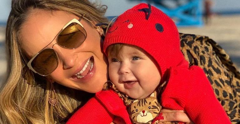 Claudia Leitte compartilha lindo clique de momento precioso ao lado da filha, Bela