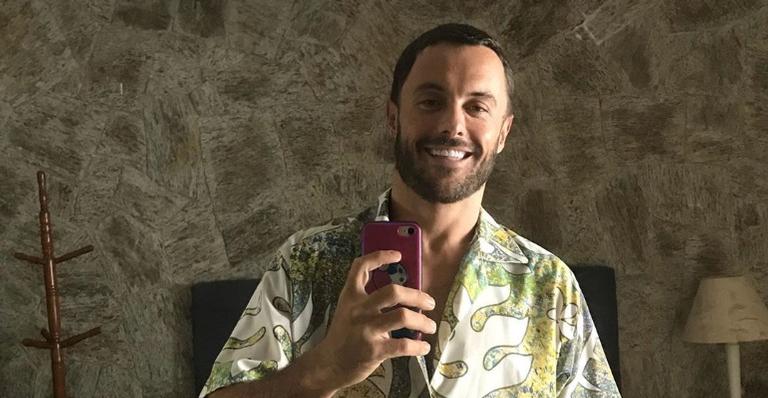 Kayky Brito fala sobre processo inflamatório: ”Operar o ombro ou fisioterapia?”