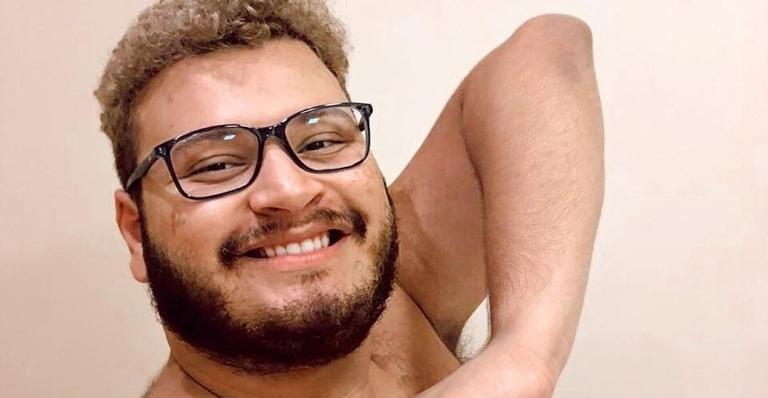Ex-BBB Victor Hugo revela que perdeu cinco quilos e exibe resultado: ”Muito feliz”