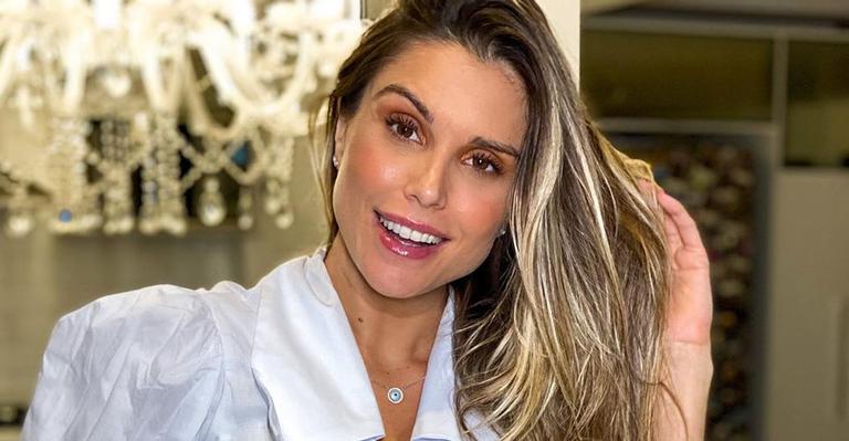 Flávia Viana revela que apagava fotos que exibiam barriga de grávida