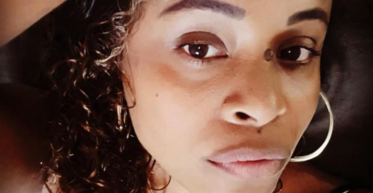 Durante live, Roberta Rodrigues fala sobre impacto da quarentena em sua vida: ”Surtei”