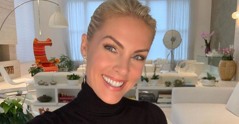 Ana Hickmann doa sangue para ajudar irmão de amiga e incentiva fãs: ”Pratique esse hábito”
