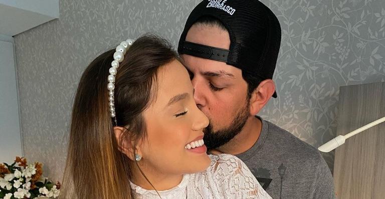 Biah Rodrigues, esposa de Sorocaba, conta que o filho engoliu o próprio xixi: ”Fiquei desesperada”