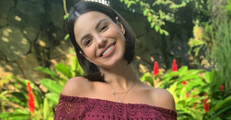 Grávida, Sthefany Brito mostra look improvisado e revela ‘truque’ para calças que não fecham mais