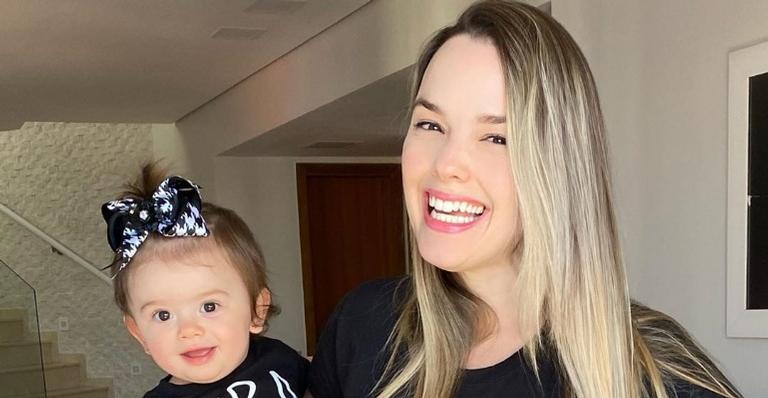Thaeme combina look com a filha, encanta demais a web e revela reação da menina: ”Ela amou”