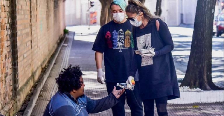 Ações do bem renovam os dias de Galisteu