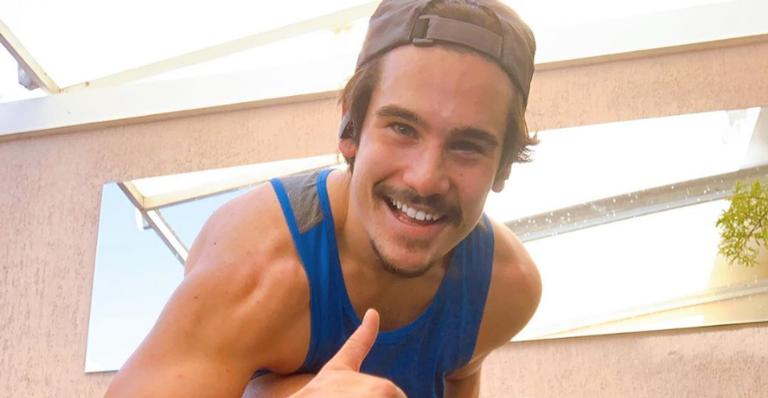 Nicollas Prattes celebra Dia do Cinema Brasileiro relembrando seus filmes