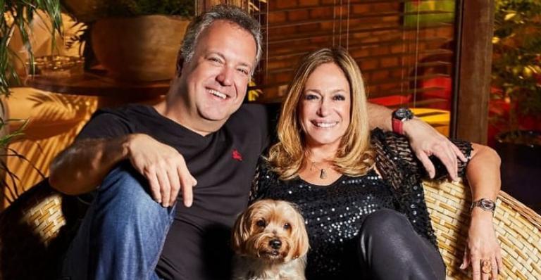 Susana Vieira revela saudades ao relembrar clique ao lado do filho: ”Que vontade de ter o colinho”
