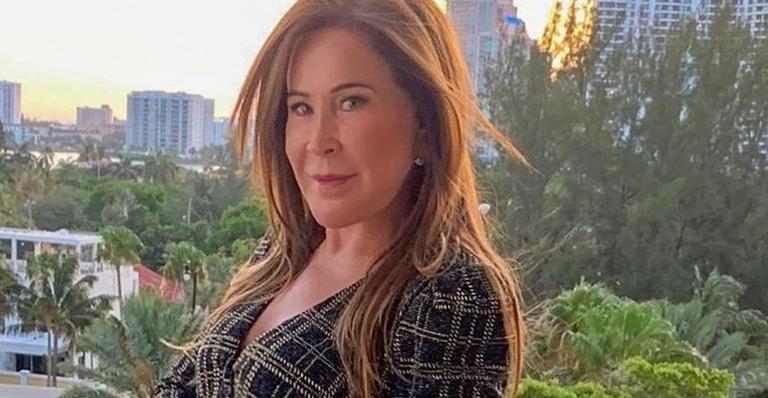Aos 62 anos, Zilu posa de camisola transparente e rouba a cena com boa forma: ”Espetáculo”