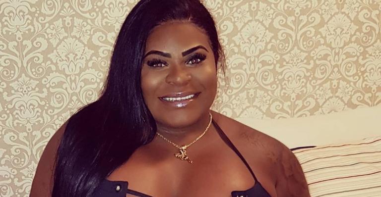 Jojo Todynho ostenta bumbum gigante em clique ousado de fio dental e dá o que falar: ”Poderosa”