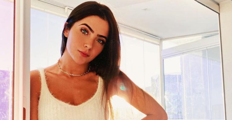 Jade Picon exibe cuidados com a pele e fãs elogiam: ”Linda”