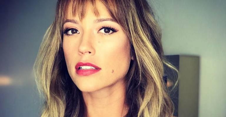 Juliana Didone relembra clique na praia e confessa: ”Acordei com saudade do mar”