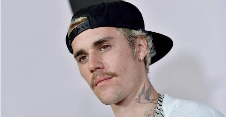 Após acusações de estupro, Justin Bieber se pronuncia: ”Nunca estive presente naquele local”