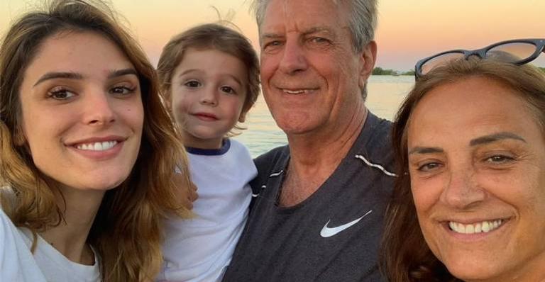 Rafa Brites lamenta saudade dos pais: ”Estamos perdendo momentos juntos”