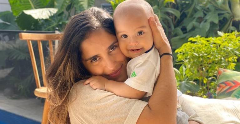 Camilla Camargo celebra os 11 meses do filho: ”Meu coração batendo fora do peito”