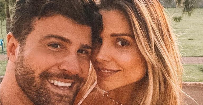 Grávida aos 5 meses, Flávia Viana revela o nome de seu filho com Marcelo Zangrandi