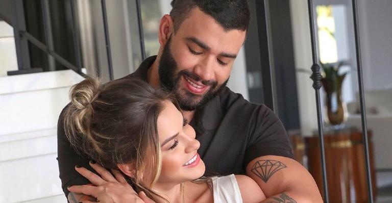 Andressa Suita e Gusttavo Lima posam em clima de São João e deixam a web babando