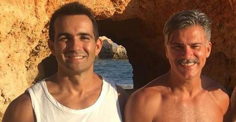 Leonardo Vieira e marido comemoram 12 anos juntos: ”Felicidade”