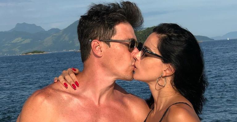 Rodrigo Faro recria cena romântica do Titanic com Vera Viel: ”Minha Rose”