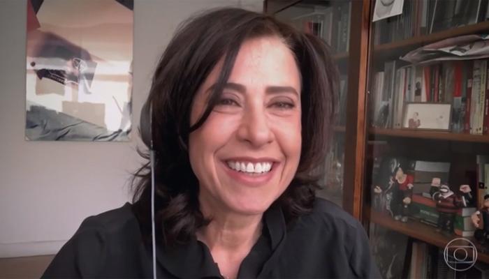 Fernanda Torres desabafa sobre quarentena e brinca: ”Sou um fenômeno”