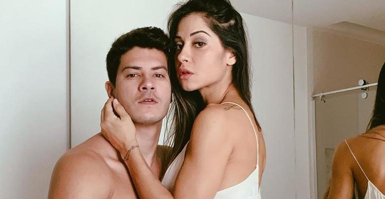 Mayra Cardi pede para pararem de atacar Arthur Aguiar e desabafa: ”Desejo que ele possa se tratar”