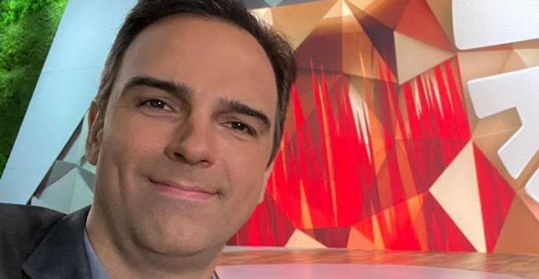 Tadeu Schmidt fala sobre se proteger contra a Covid-19: ”O chato da máscara”