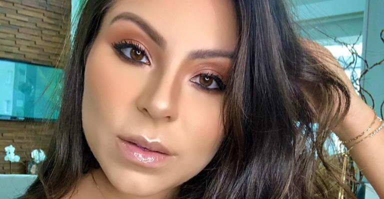 Andressa Ferreira surge deslumbrante a luz do sol e recebe elogios dos fãs: ”Maravilhosa!”
