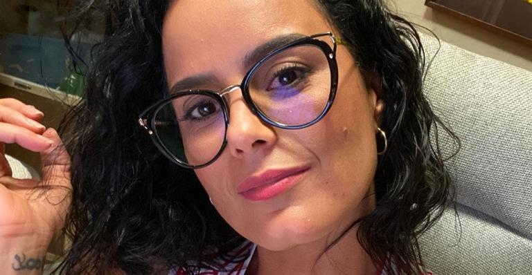 Luciele Di Camargo encanta ao mostrar momento ao lado dos filhos: ”Gangue formada na minha cama”