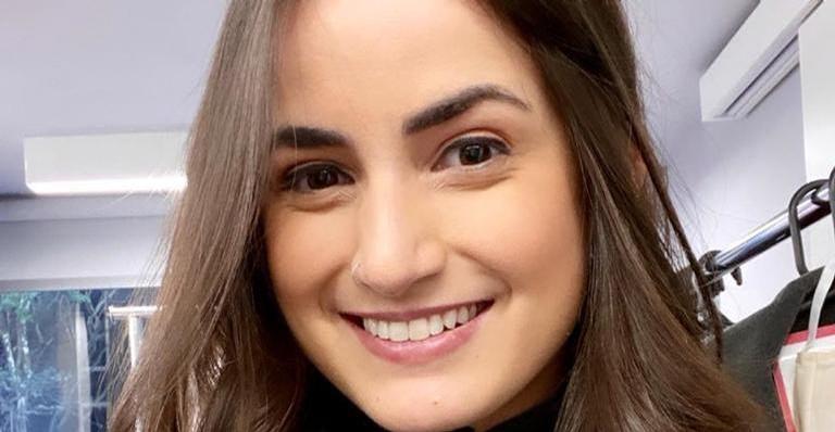 Mari Palma mostra look de sua estreia no CNN Tonight: ”Primeiro piloto”