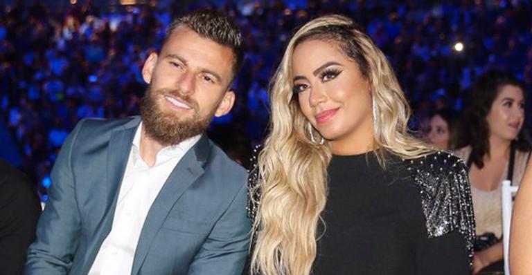 Rafaella Santos reata namoro com jogador Lucas Lima, diz colunista
