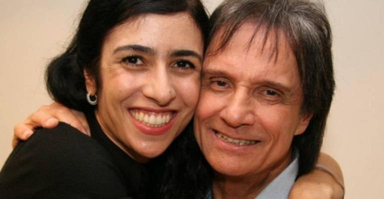 Roberto Carlos homenageia Marisa Monte: ”Merece tudo de melhor e muito mais”