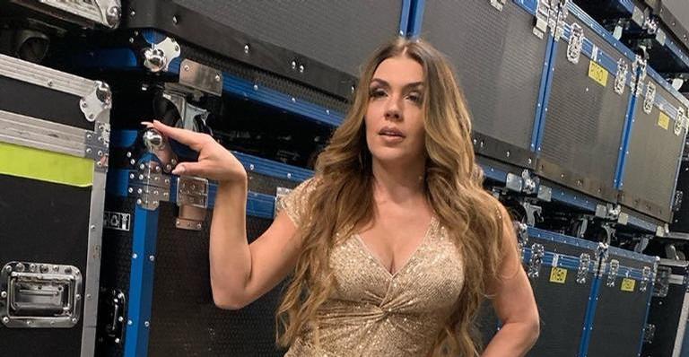 Simony celebra aniversário ao lado dos filhos e encanta web: ”Meu tudo”