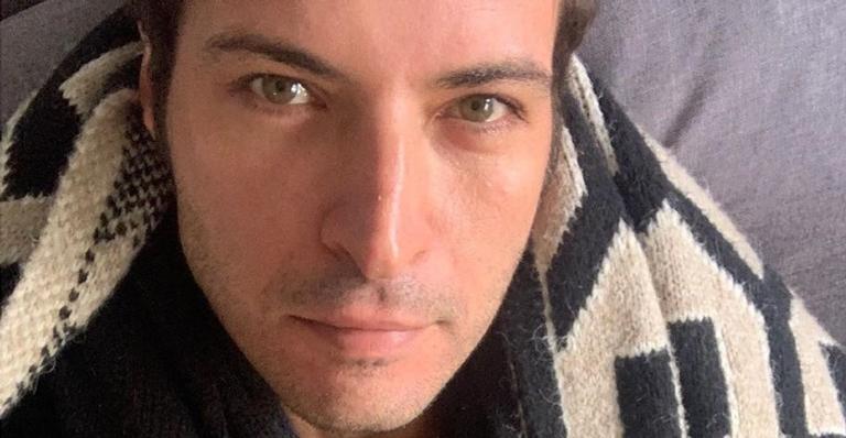 Leandro Lima compara foto de um ano atrás com clique atual e faz brincadeira nas redes sociais