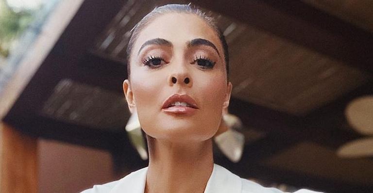 Juliana Paes surge belíssima e ostenta cachos poderosos: ”Muito linda com esse cabelo!”