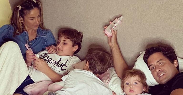 Claudia Leitte explode o fofurômetro com lindo registro de seus filhos