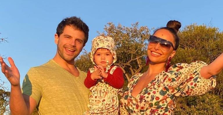 Sabrina Sato abre álbum de fotos com a família: ”Só posso agradecer por tanto amor”