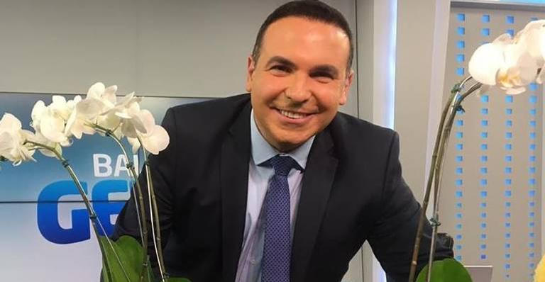 Reinaldo Gottino faz aniversário e agradece os fãs: ”Meu presente é passar a tarde com vocês”