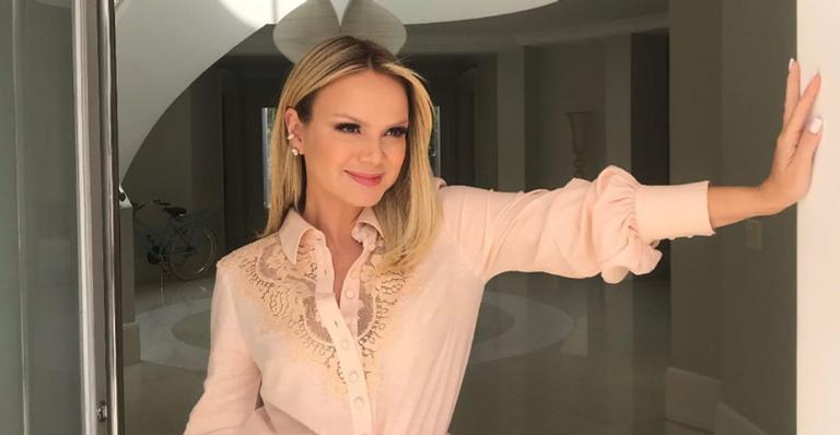 Após contrair coronavírus, Eliana celebra reta final de isolamento social: ”Faltam dois dias”