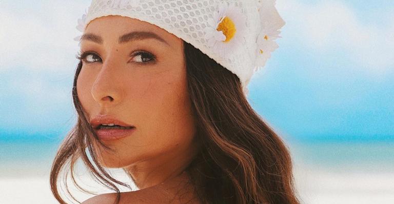 Sabrina Sato surge vestida de camponesa e arranca elogios dos seguidores: ”Gatíssima”