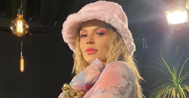 Luísa Sonza agradece fãs pelo show no estilo drive-in: ”A energia continua a mesma”
