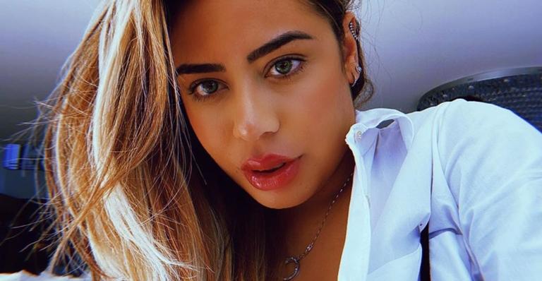 Rafaella Santos ostenta corpão em biquíni cavado mínimo e arranca suspiros