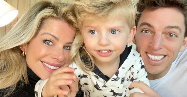 Karina Bacchi relembra início da família: ”Sementes que vem florescendo’